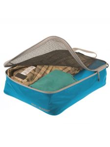 Sea to Summit Travelling Light â„¢ Blue Garment Mesh Bag